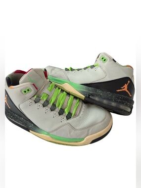 Nike Air Jordan Flight Origin Grey Sneakers Green Accents Men 8 Women 9.5 Sporty